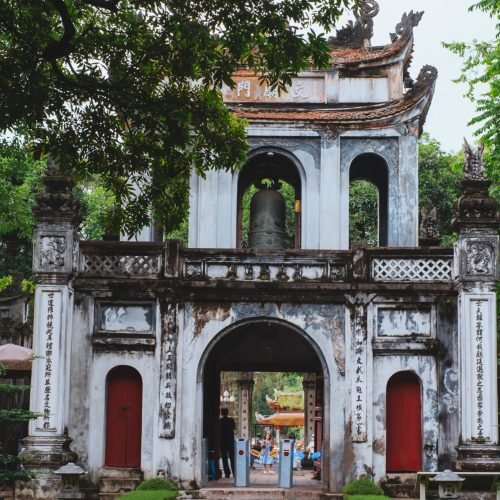 Vietnam-palace-view